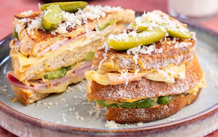 Julesmørbrød av rester på LantGoda surdeigsbrød - Oppskrifter | Pågen